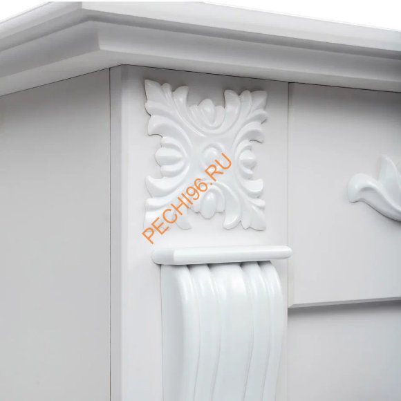 Электрокамин RealFlame Dominica с очагом Majestic Lux BL