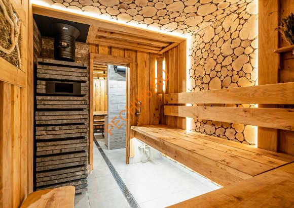 Дровяная банная печь Grill'D Shaman Long, 2 каменки Дровяная банная печь Grill'D Shaman Long, 2 каменки