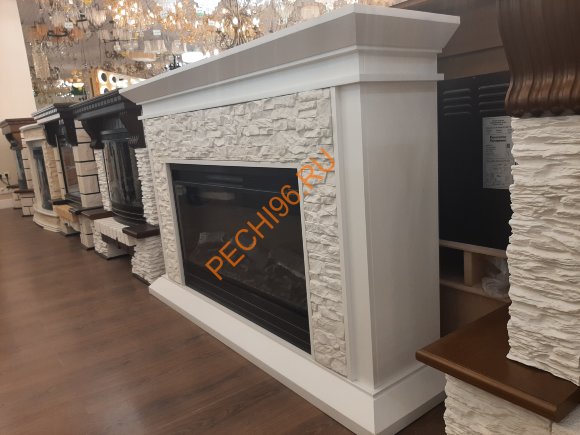 Электрокамин InterFlame Монблан с очагом Foton 36 LED FX QZ