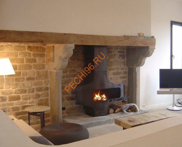 Камин Focus Heterofocus 1400 с защитной дверцей