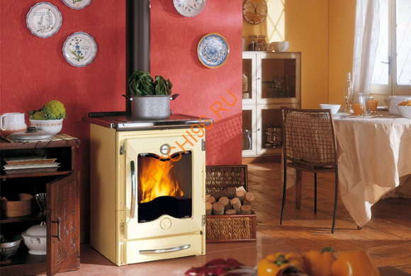 Печь-камин La Nordica Cucinotta Печь-камин La Nordica Cucinotta