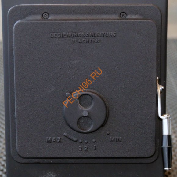 Стальная печь-камин Thorma FLENSBURG TOP черная Стальная печь-камин Thorma FLENSBURG TOP черная